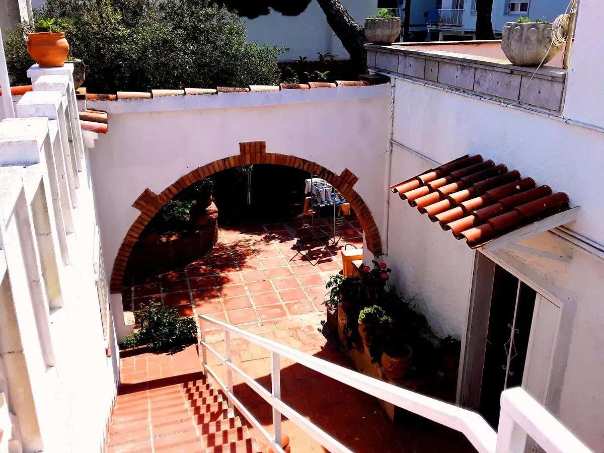 Pins Tordus Bed & Breakfast Blanes