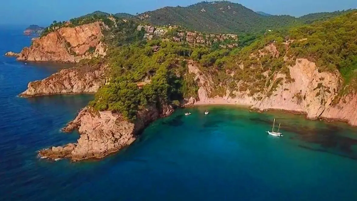 Pins Tordus Bed & Breakfast Blanes 0*,